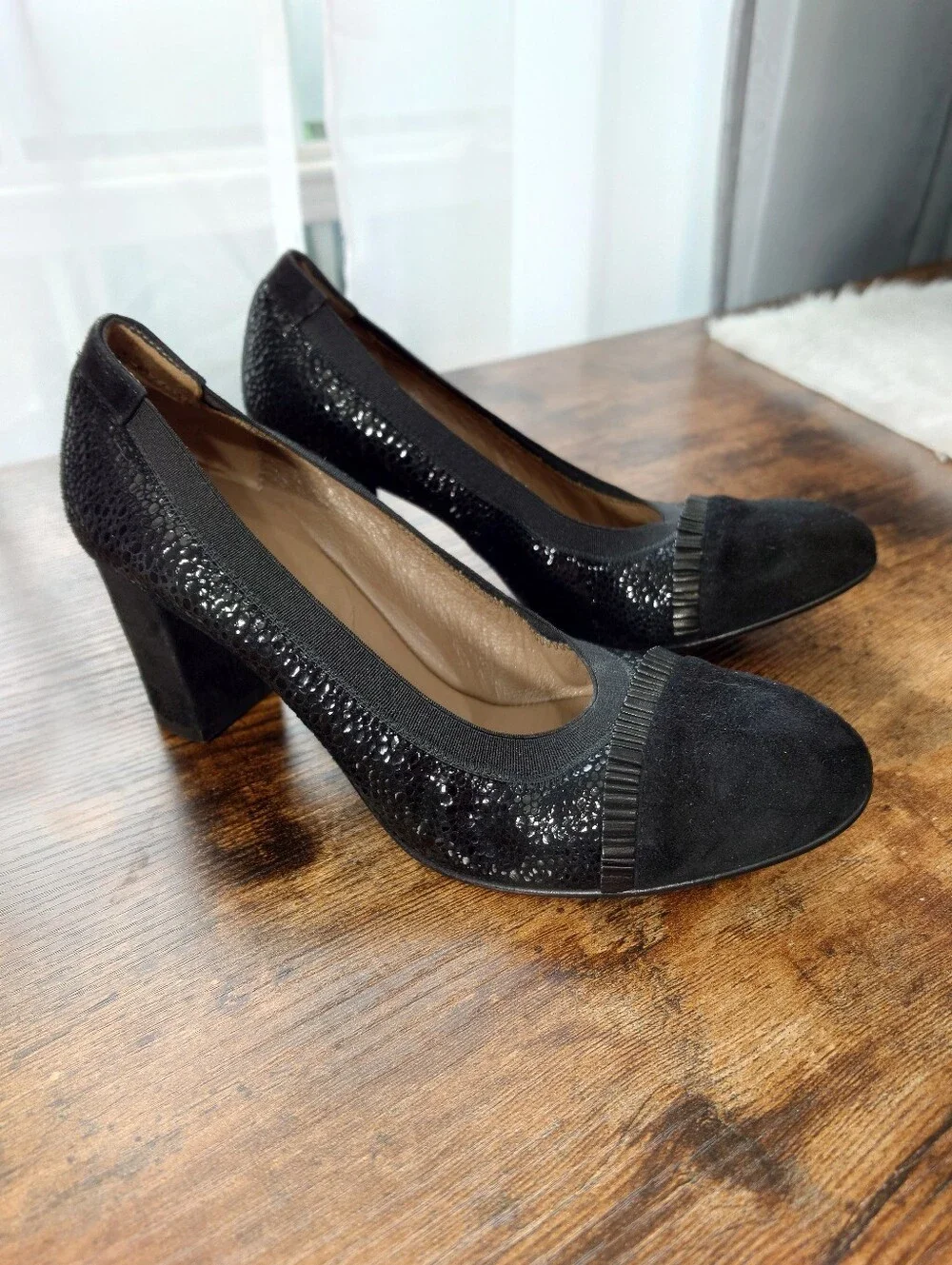 Anyi lu Handmade in Italy Black Leather Suede Block Heel Pumps EU 40 US 9